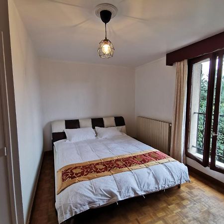 Bondy Chambre Luaran gambar